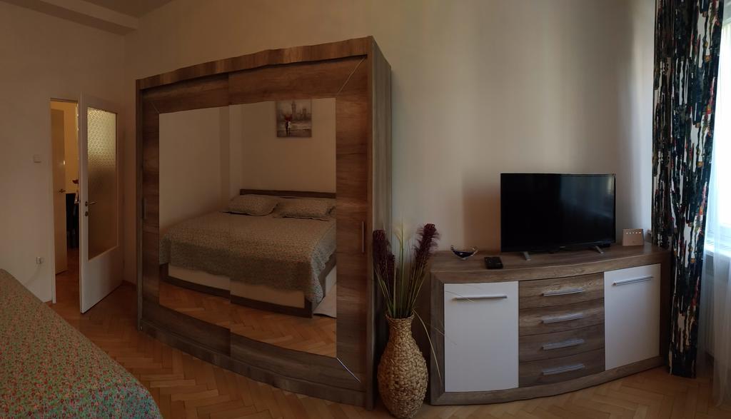 Barto Apartment Praga Exterior foto